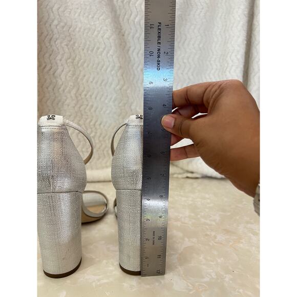 Sam Edelman Silver Metallic Yaro Ankle Strap Block Heeled Sandal Womens - Picture 15 of 16